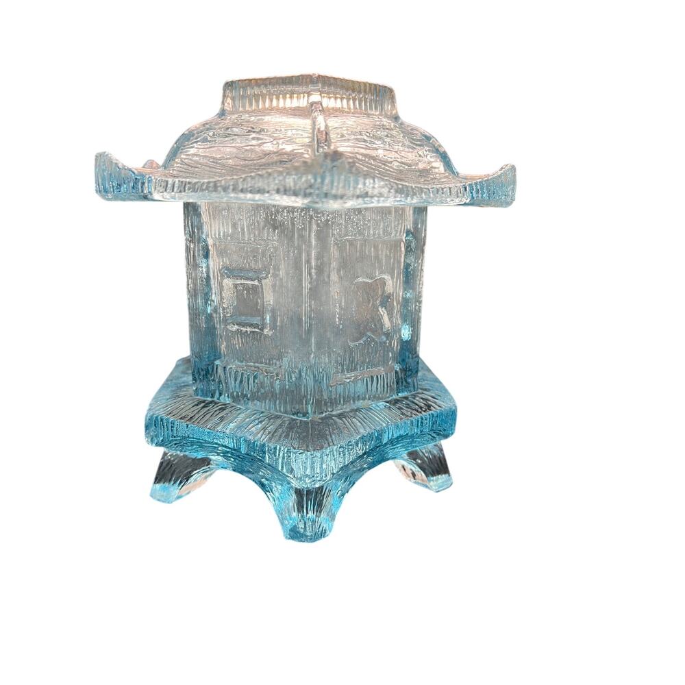 Vintage L.E. Smith Blue Glass Pagoda Fairy Lamp  retro home decor RARE